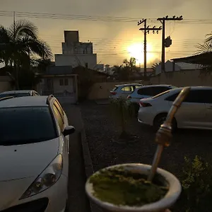 Nossa Casa Quarto em Acomodações Particulares